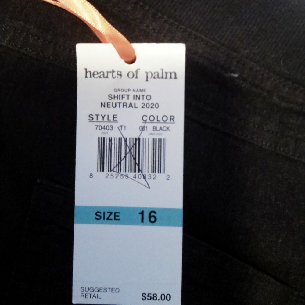 NWT HEARTS OF PALM CAPRIS